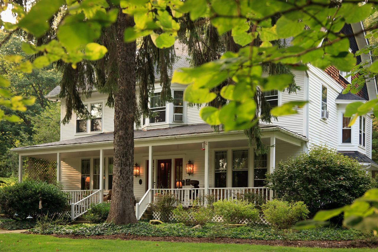 The White Oak Inn Zuck Екстер'єр фото