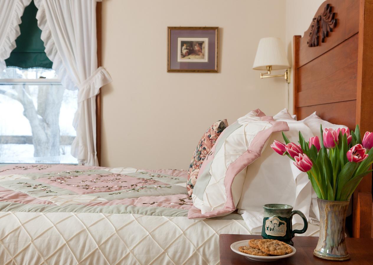 The White Oak Inn Zuck Екстер'єр фото
