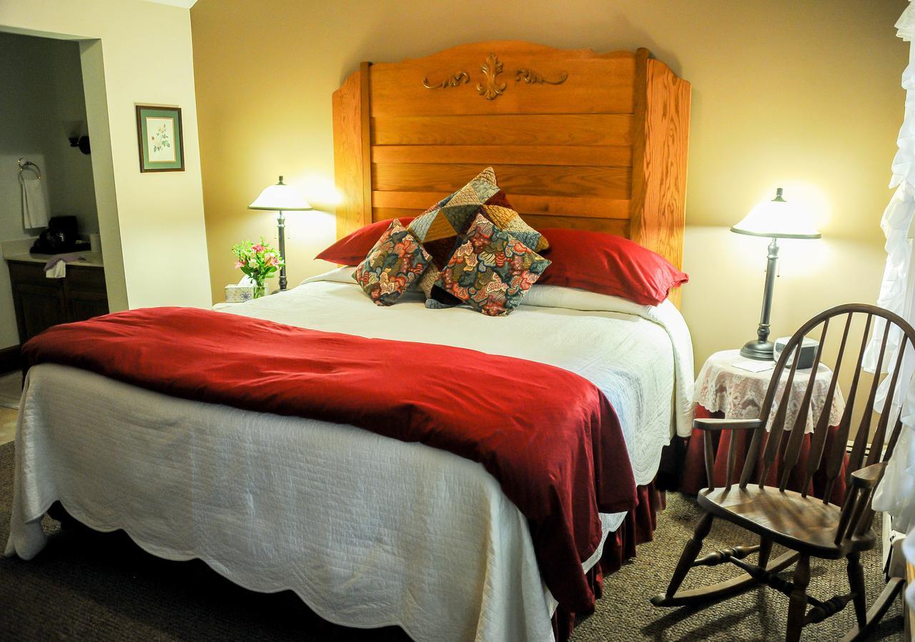 The White Oak Inn Zuck Екстер'єр фото